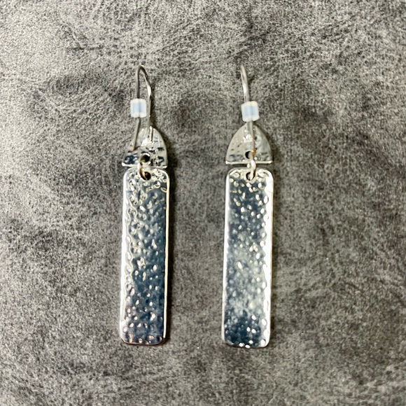 ASTER Jewelry, Yarrow Drop Earrings in Silver from Rocksbox - Picture 5 of 7